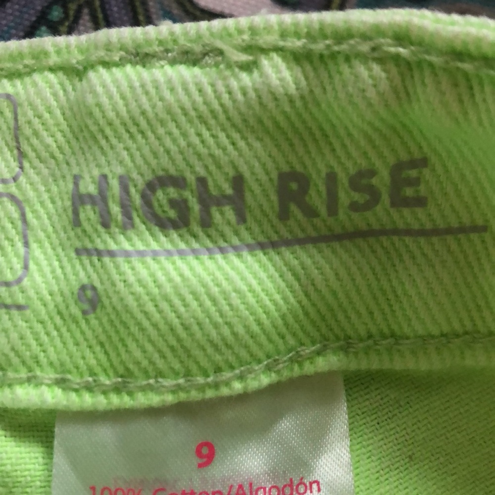 High Rise Distressed Shorts - Picture 6 of 6
